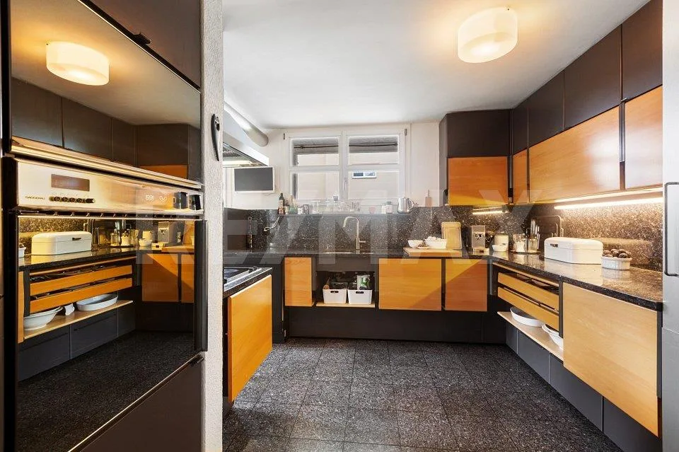 6.5 (7.5) -Camere Casa Unifamiliare con Giardino e Doppio Garage – foto 6 di 13