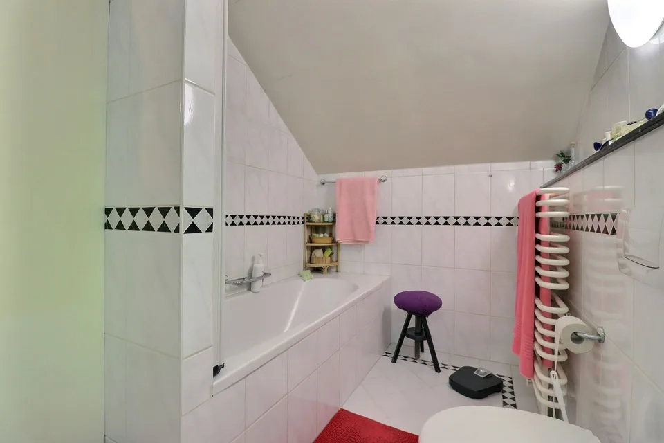 Chalet mit großem Potenzial in Villeneuve – Foto 14 von 28
