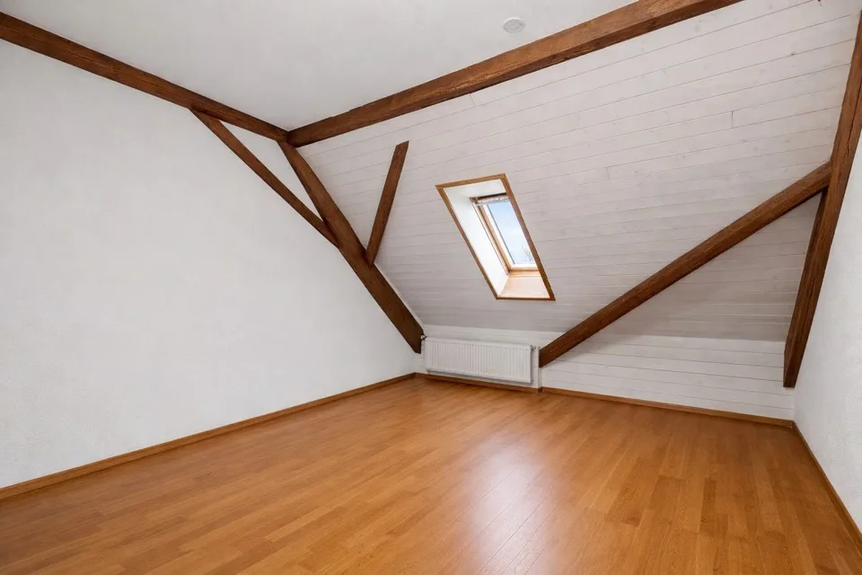 Bauernhaus mit vier Wohnungen in der Weilerzone – Foto 10 von 13