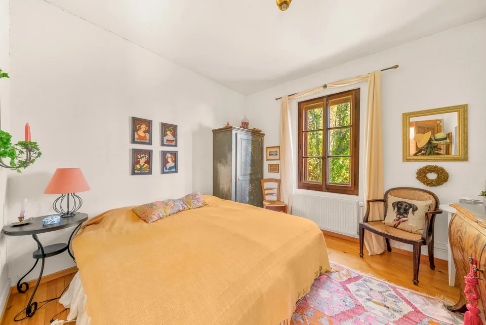Villa de caractère 5?6 pièces, un lieu unique au charme intemporel – photo 7 sur 12