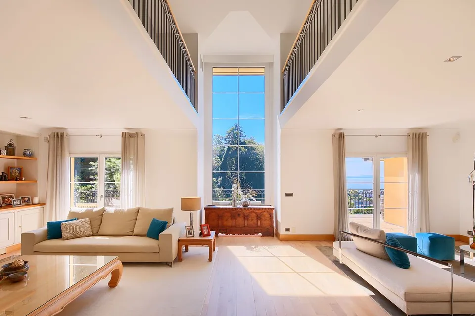 Villa von Ausnahme mit atemberaubendem Blick, zwischen See und Natur – Foto 7 von 38