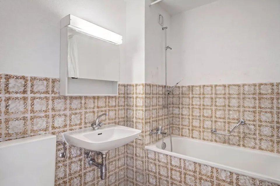 Wohnung mit unverbaubarer Panoramaaussicht und Wellnessbereich – Foto 9 von 13