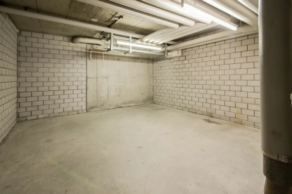 À louer : Divers espaces de stockage d'environ 50 m² – photo 2 sur 3