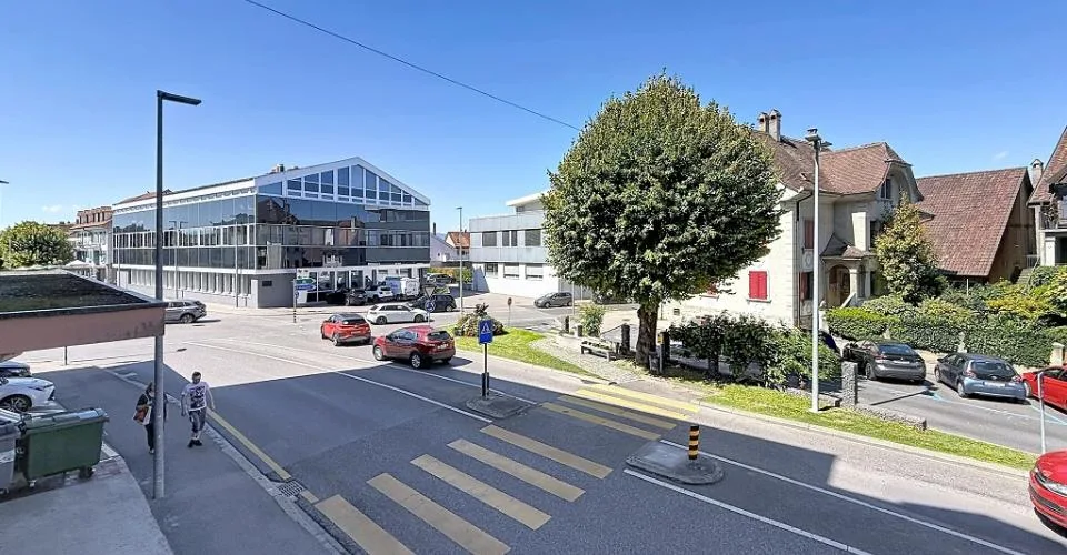Office for rent in the center of Payerne – photo 3 of 12