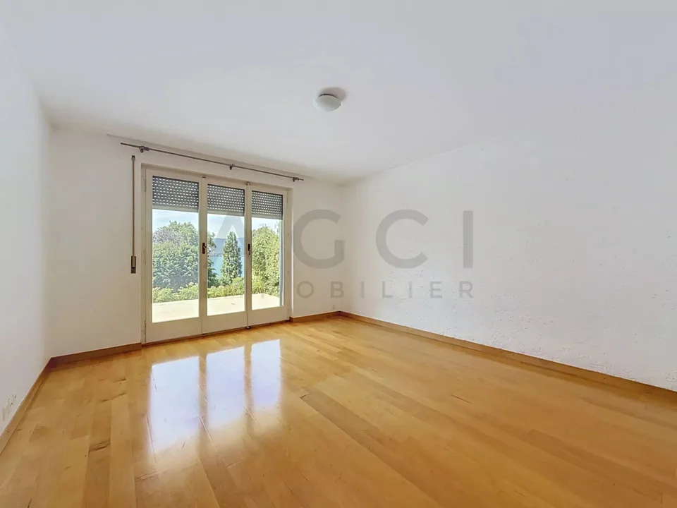 Magnifique villa avec vue panoramique et accès privé au lac ? Anières