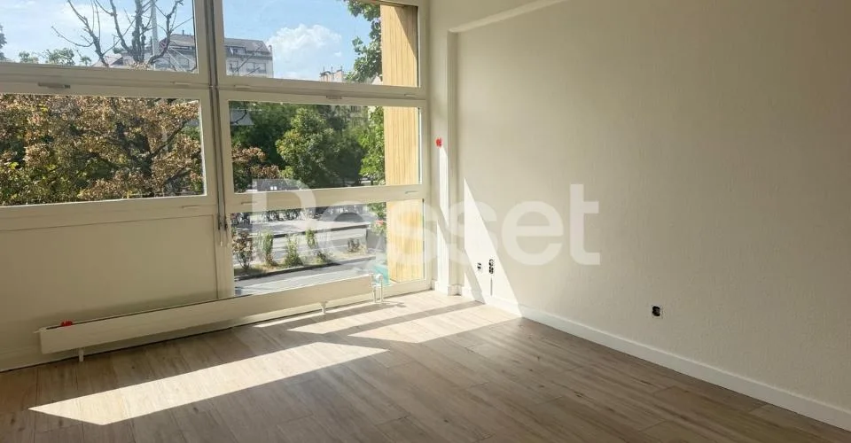Bureaux d'env. 77 m² au 1er étage – photo 3 sur 12