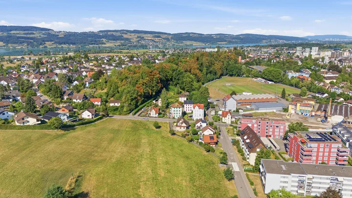 DAL TERRENO AL SOGNO ABITATIVO - 699 M² DI TERRENO EDIFICABILE A USTER – foto 7 di 8