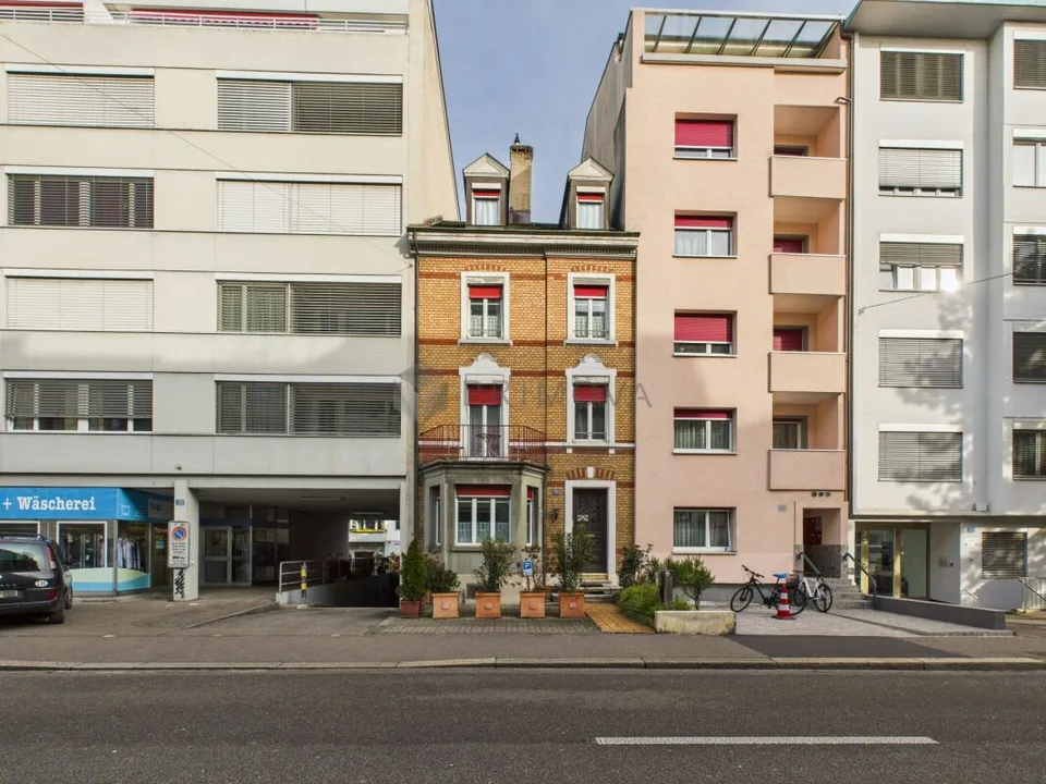 Traumhaftes Stadthaus im beliebten Basler Gundeli-Quartier – Foto 2 von 10