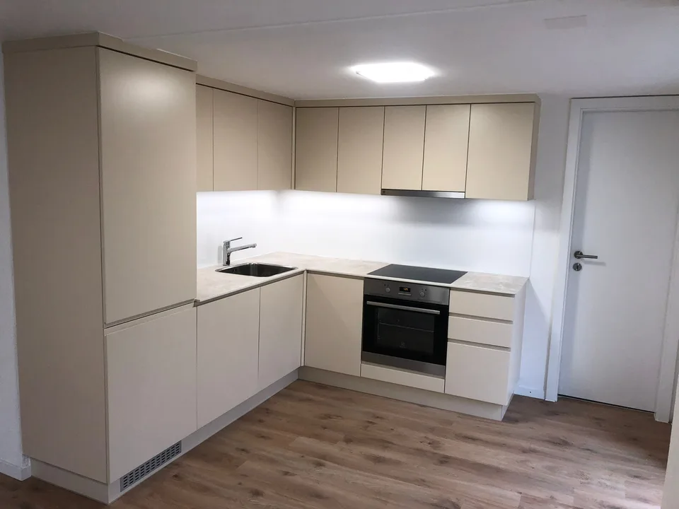 WHG 1: Appartement de 2.5 pièces au rez-de-chaussée gauche
