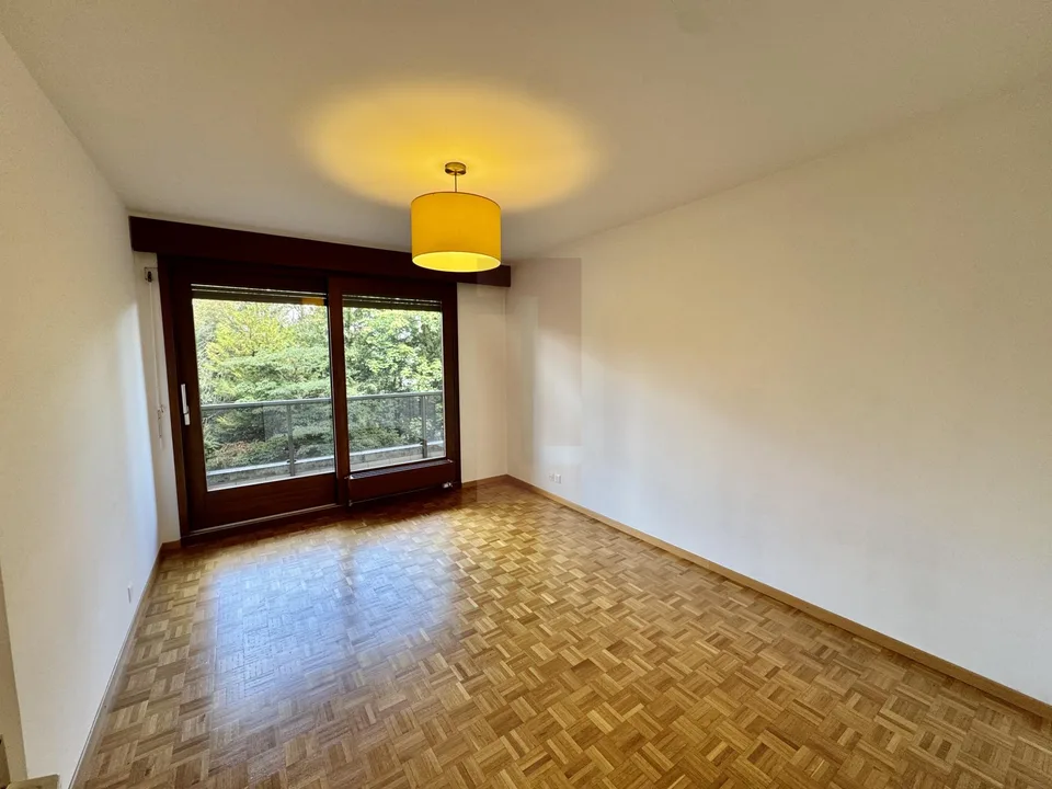 High-standard apartment – photo 28 of 36