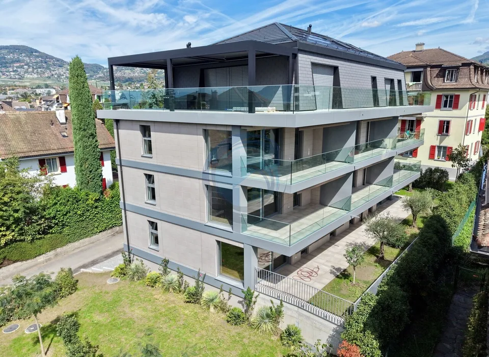 LOT N6: MAGNIFICENT NEW 2.5-ROOM APARTMENT WITH LARGE BALCONY