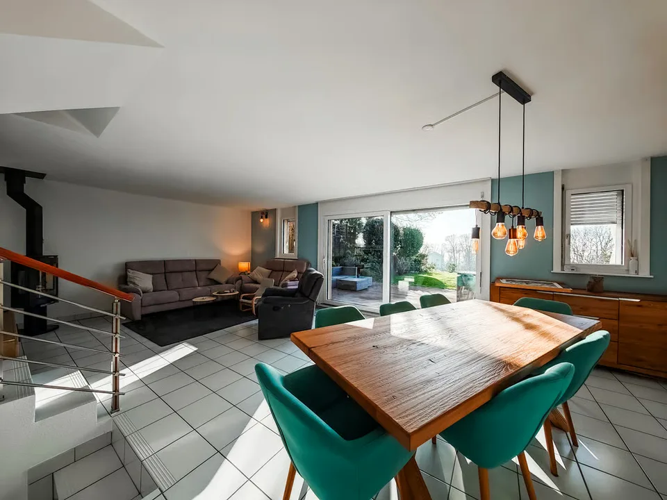 Zu vermieten - Reihenhaus in Belmont