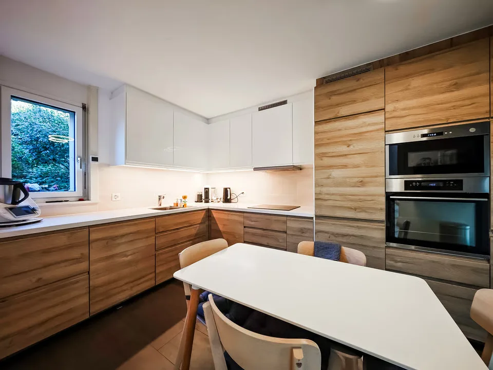 Zu vermieten - Reihenhaus in Belmont