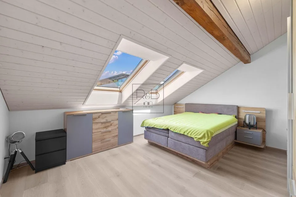 Wunderschöne 4,5-Zimmer-Maisonette – Foto 7 von 10
