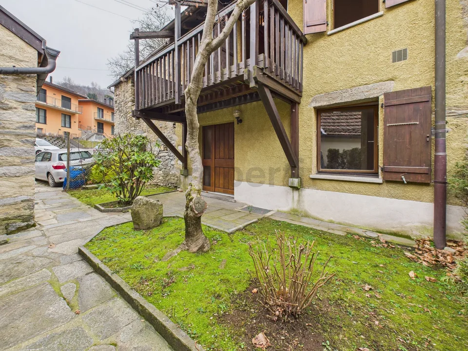 Spaziosa villetta a schiera di 3 locali con balcone in Odogno – foto 10 di 13