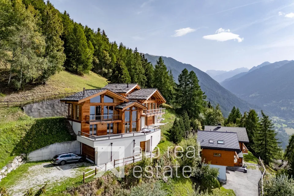 Chalet – photo 2 of 23