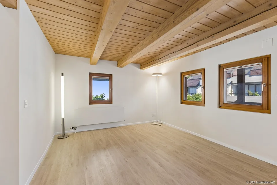 Ex casa Spycher con storia e fascino particolare – foto 8 di 13
