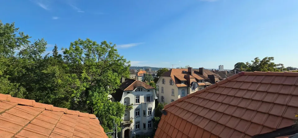 Moderno appartamento mansardato di 3,5 stanze con galleria e balcone – foto 25 di 25
