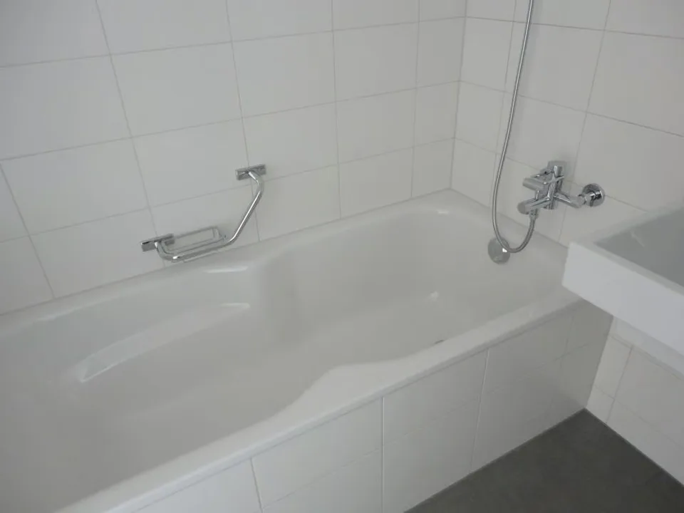 Moderno appartamento mansardato di 3,5 stanze con galleria e balcone – foto 14 di 25