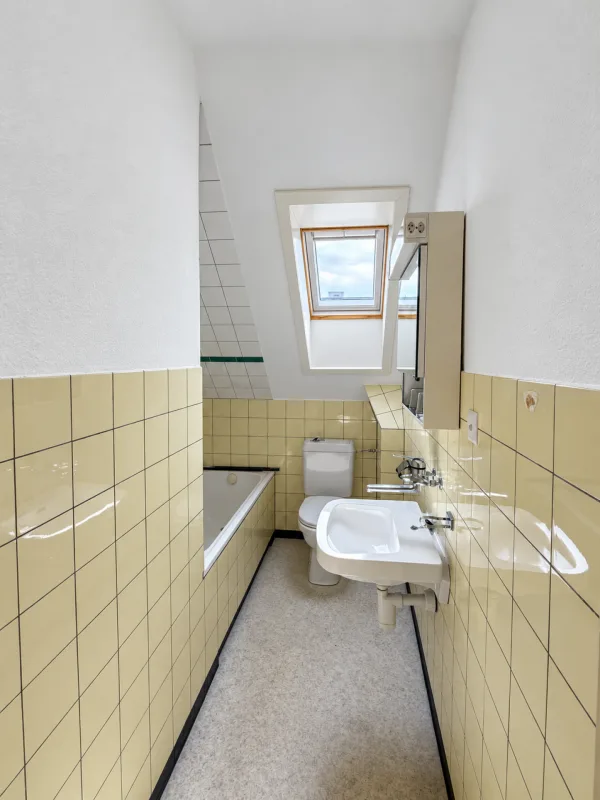 Helle 4-Zimmer Dachwohnung im 3. OG in Zentrumsnähe von St. Gallen
