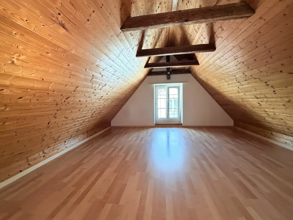 Appartamento duplex di 3,5 stanze a Hermetschwil