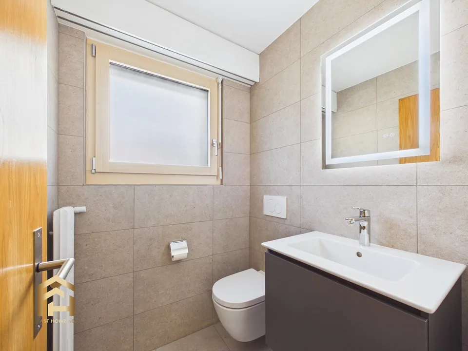 Exklusiv inmitten Visp: Renovierte 5.5ZWG,Umlaufbalkon, Lift&Garage