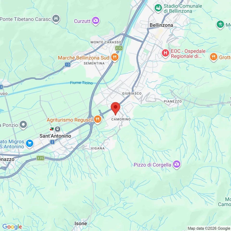 Zu vermieten: grosse 4.5 Zimmer, Panoramaterrasse, Mezzanin und 2 Parkplätze