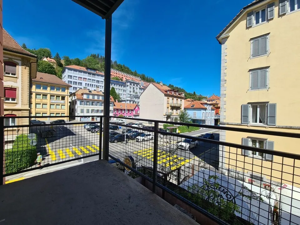 Appartamento 2.5 locali con balcone