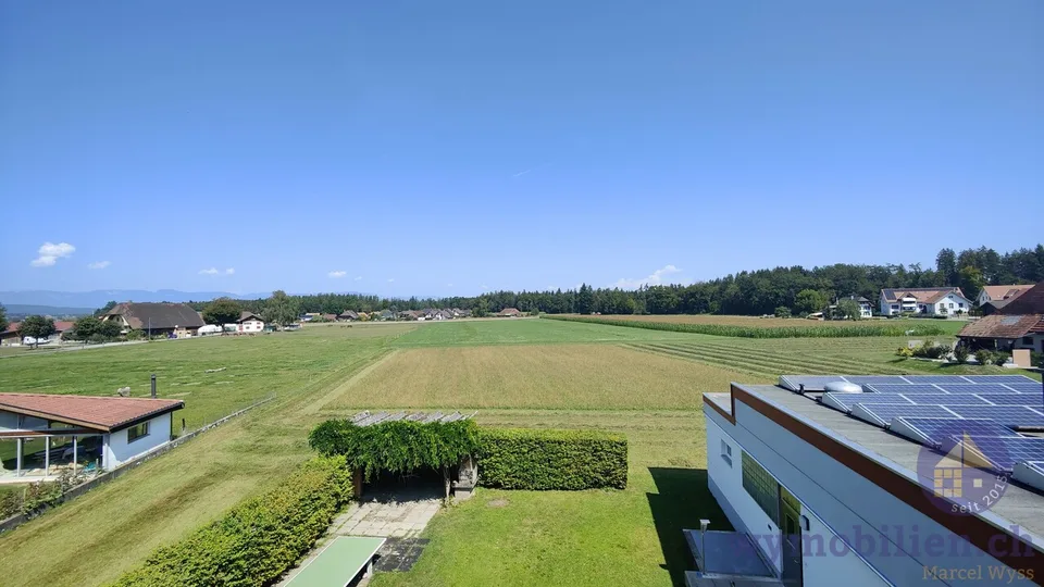 Praktische, helle 4.5-Zimmerwohnung Kernenried