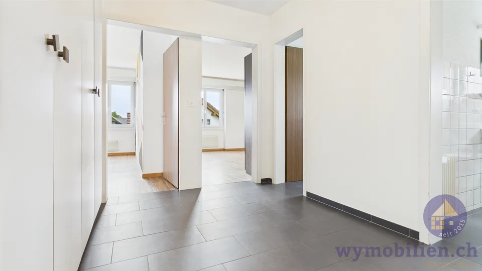 Praktische, helle 4.5-Zimmerwohnung Kernenried