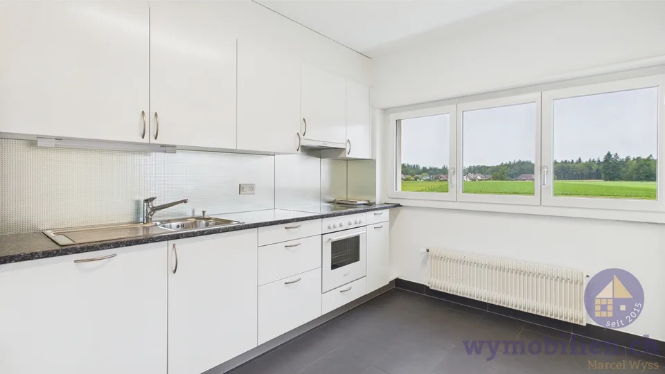 Praktische, helle 4.5-Zimmerwohnung Kernenried