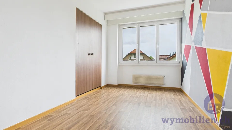 Praktische, helle 4.5-Zimmerwohnung Kernenried