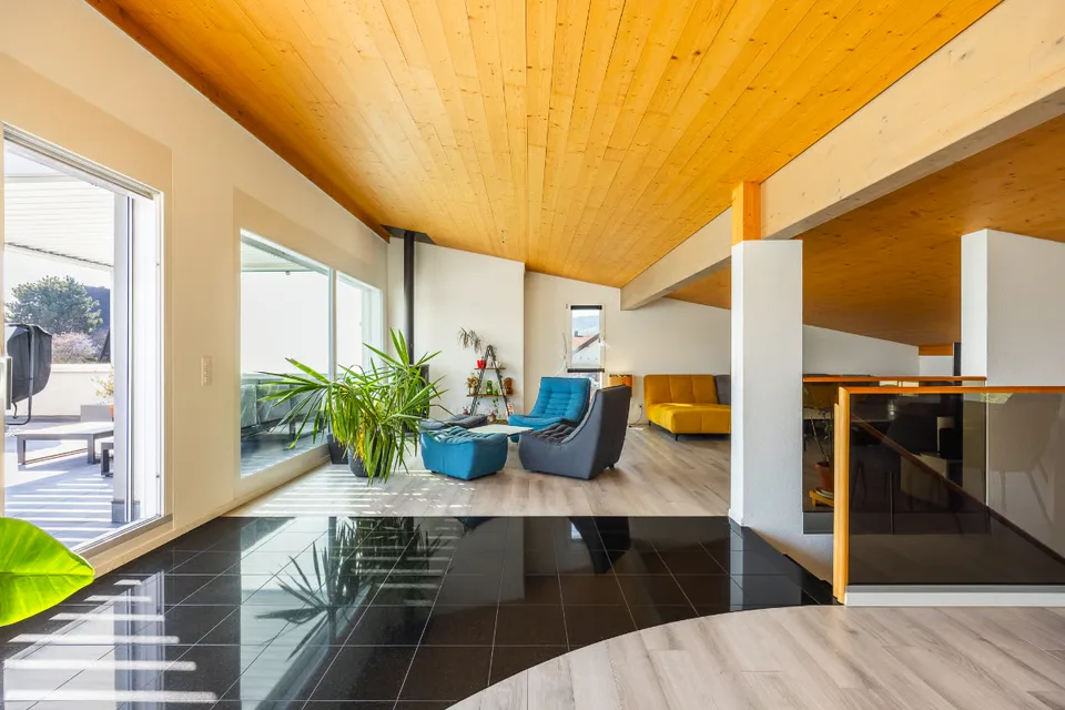 Selten zu verkaufen: Duplex-Penthouse mit großer Terrasse – Foto 7 von 13