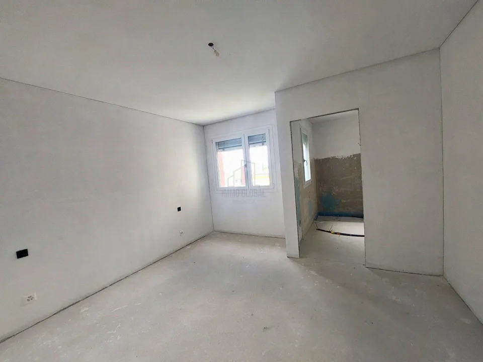 WÄHLEN SIE DIE AUSFÜHRUNGEN FÜR IHR SONNIGES WOHNUNG – Foto 4 von 10