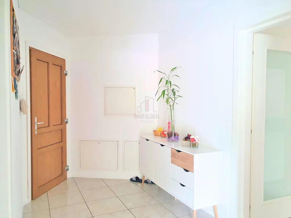 PREZZO IMBATTIBILE: ULTIMO PIANO IN STABILE DI TRE UNITÀ – foto 6 di 8