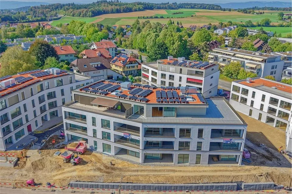 ERSTVERMIETUNG - Top modernes Wohnen an Zentrumslage in Urtenen-Schönbühl
