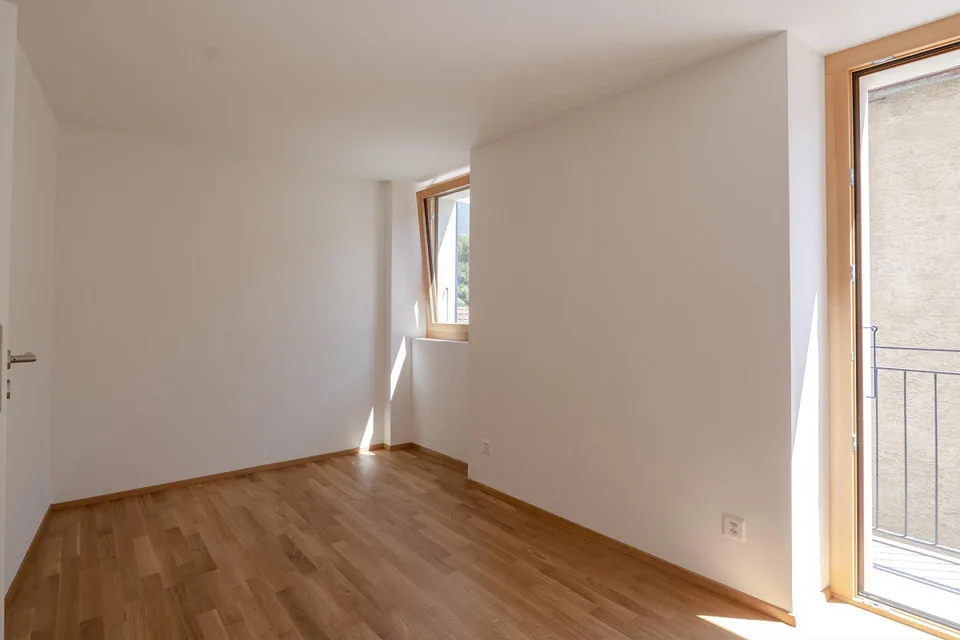 CASA DI 5 LOCALI A SALA CAPRIASCA