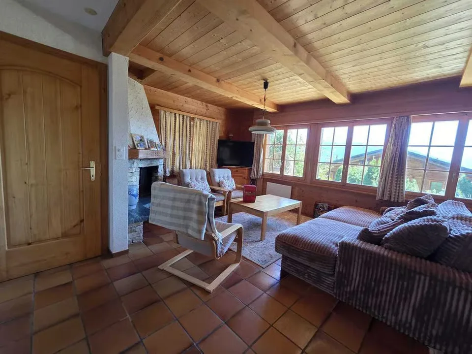 Chalet meublé à louer à l'année - reprise de bail au 31.10.26