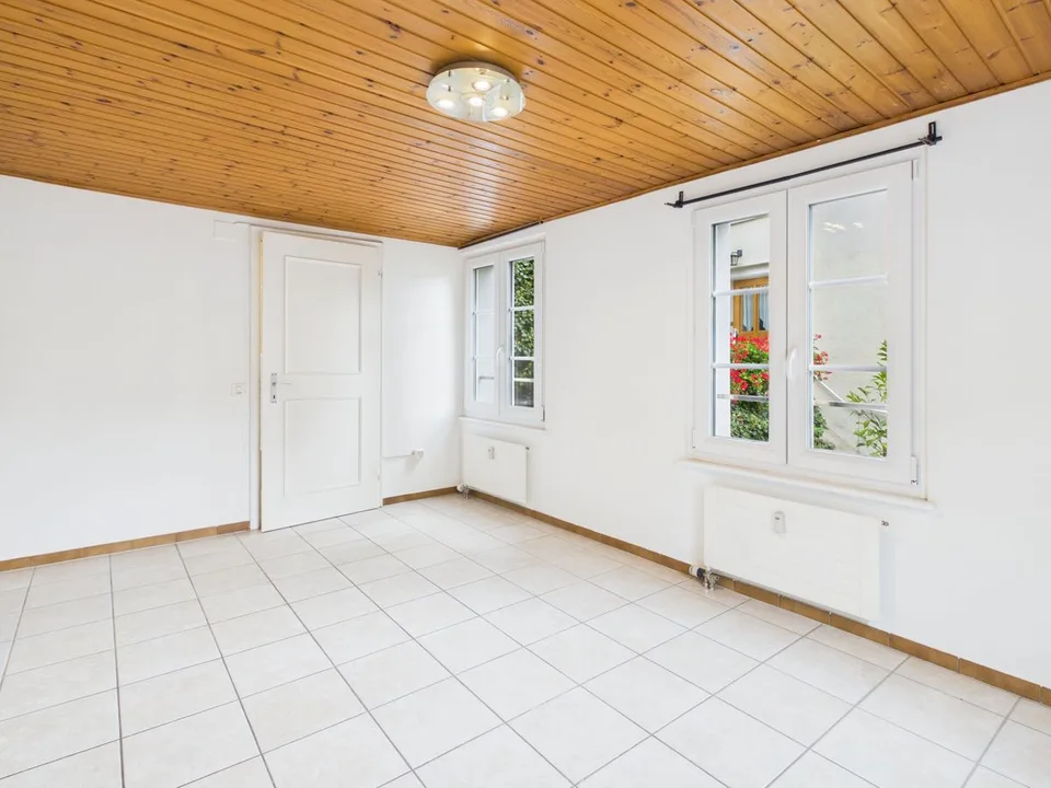 Charmant appartement en duplex avec nouvelle cuisine, machine à laver privée et beaucoup d'espace