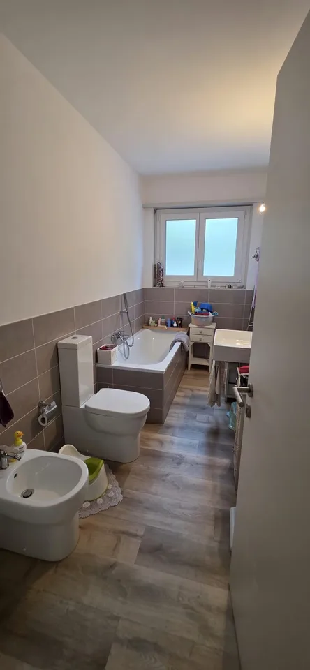Appartement lumineux 4.5 pièces avec terrasse – Castel San Pietro