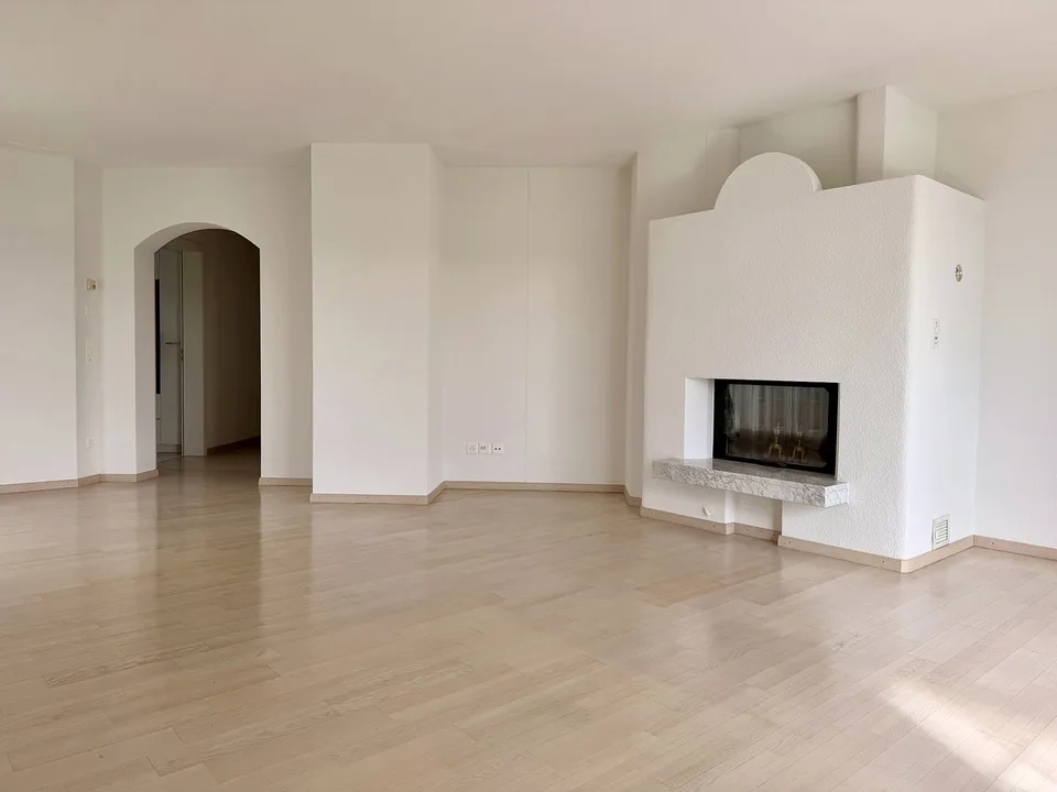 Appartement attrayant de 4,5 pièces à Uetikon am See