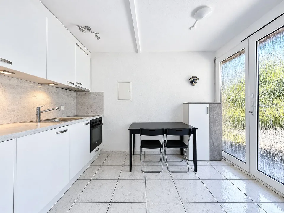 Appartamento luminoso con ingresso privato e ampia terrazza – foto 4 di 4