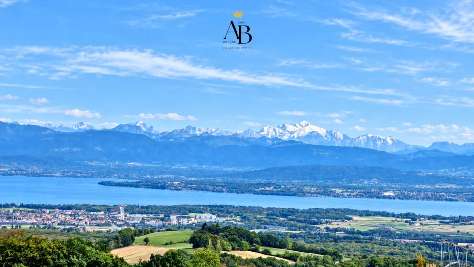 Blaue Horizon, zeitgenössische Wohnung mit 5,5 Zimmern, Blick auf den See und den Mont Blanc – Foto 5 von 9