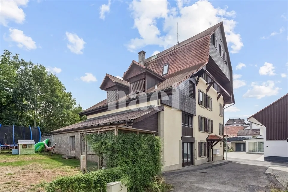 Edificio in affitto con 7 appartamenti nel centro del villaggio in vendita a Corcelles-près-Payerne – foto 4 di 11