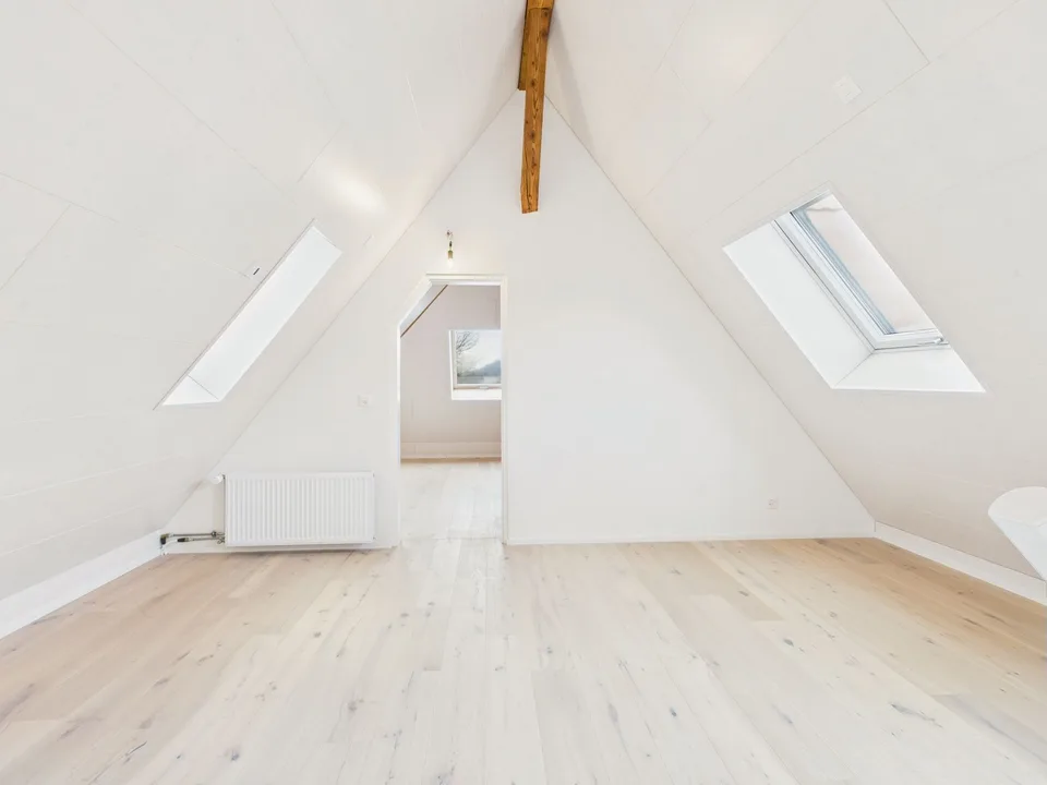 Appartement en duplex exclusif de 6,5 pièces à Bettlach - Première occupation après rénovation