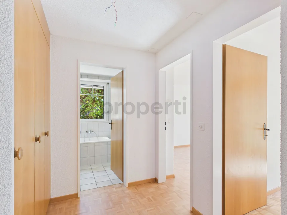 Appartement de 4,5 pièces rénové dans un quartier calme à St. Margarethen (TG)