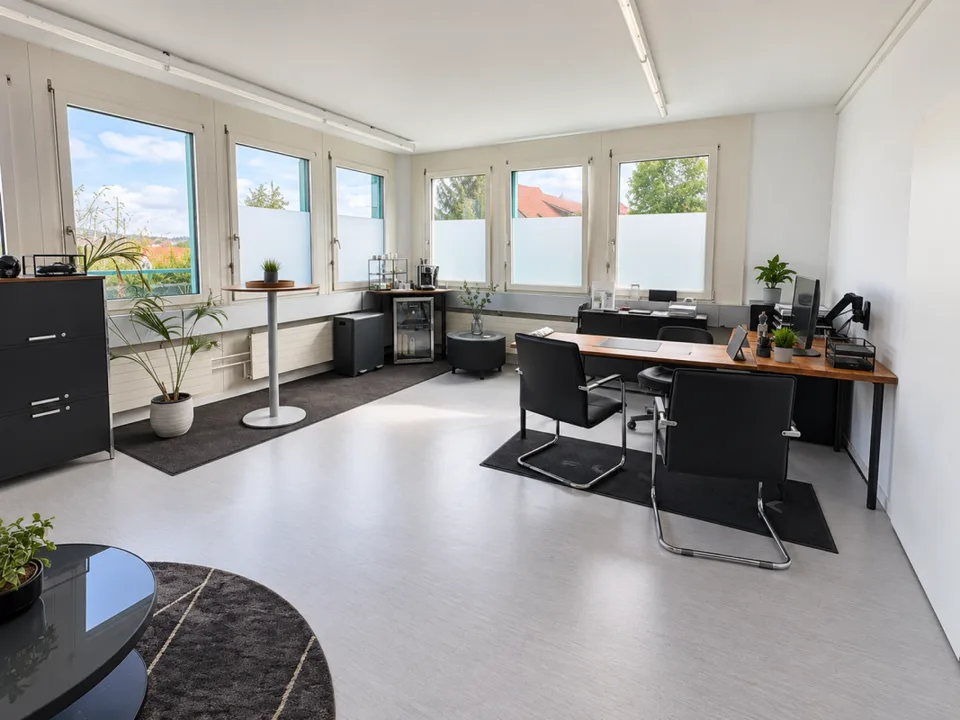 Bureau lumineux / Salle de studio – photo 2 sur 5