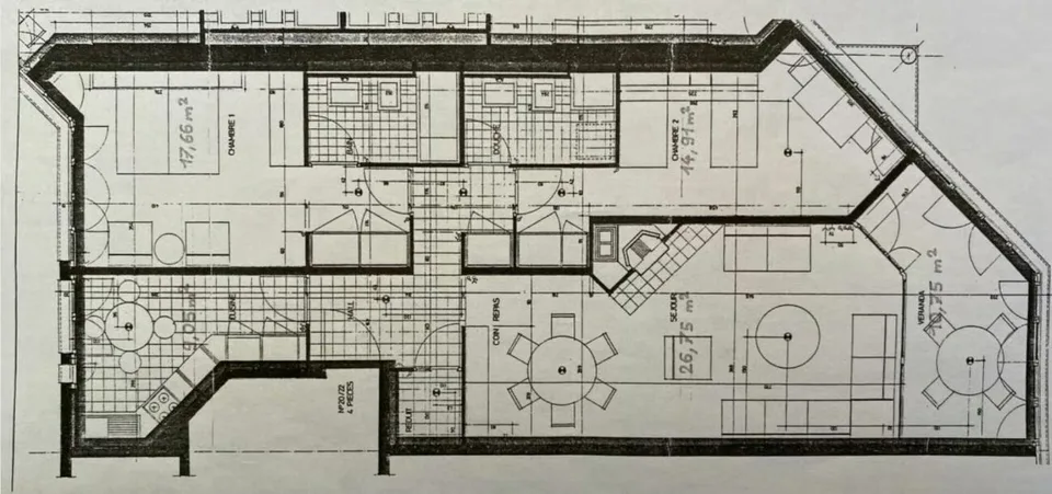 Appartamento di 3 stanze con camino e veranda