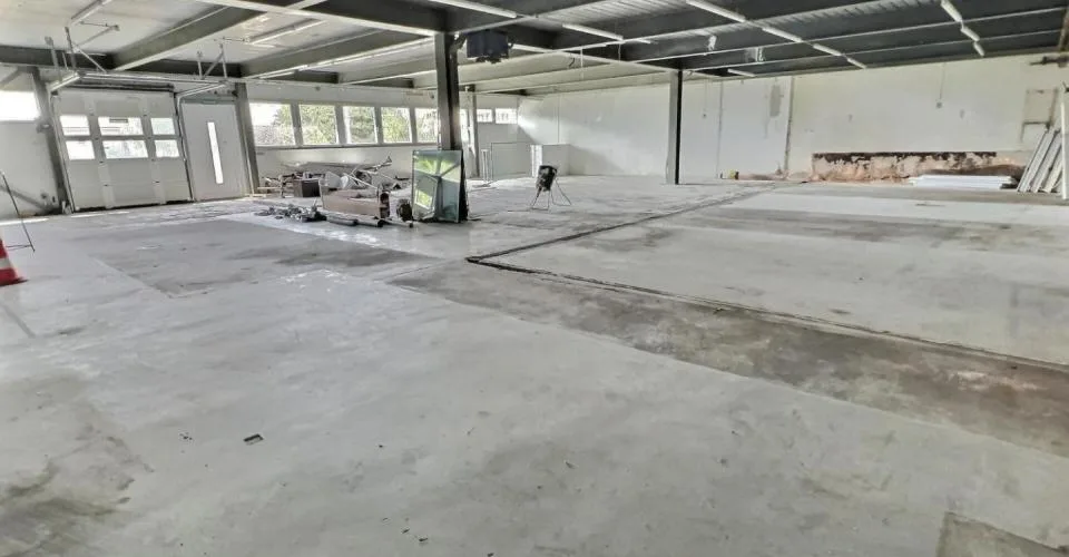 Artisanale 567 m2 in Brent – Foto 3 von 4