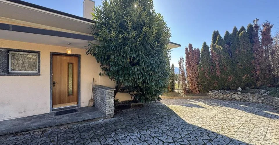 Villa Diolly – foto 2 di 11